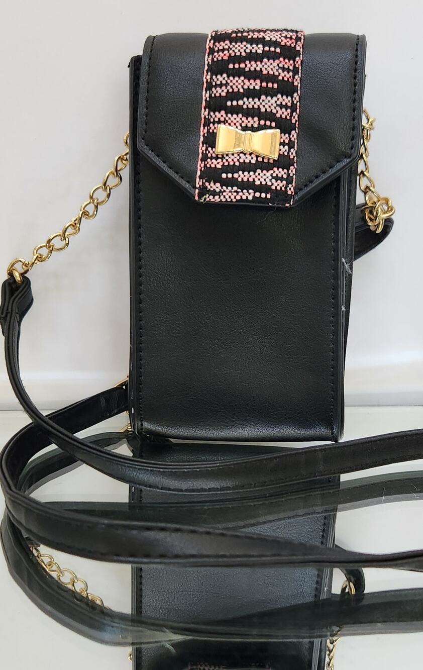 Olivia And Kate New York Black & Pink Cell Phone/ Wallet Purse